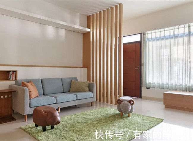 卫生门|厦门装修公司,玄关防滑怎么做才好?