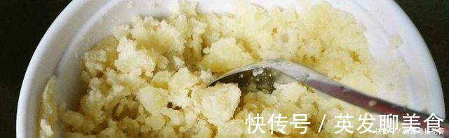 养花给花卉喂点土豆，比花肥还好用，让花卉蹭蹭长！