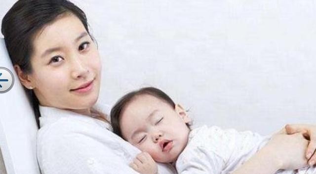 孩子|爸爸姓杨，随口给五胞胎取了名字，上户口时工作人员笑出了声