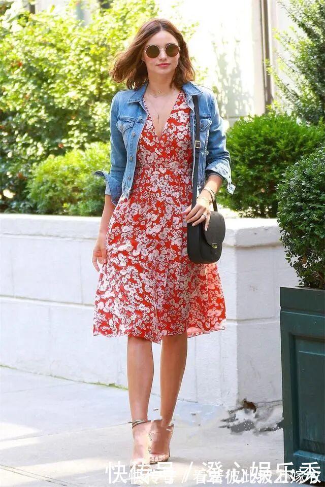 搭配 “百褶裙”不受宠了,今年开始流行“奶奶裙”,青春减龄有气质