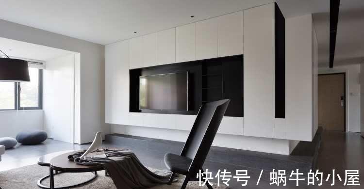 深度|简明有深度的现代三居室，用光线来辅助灰白元素，营造静好的空间