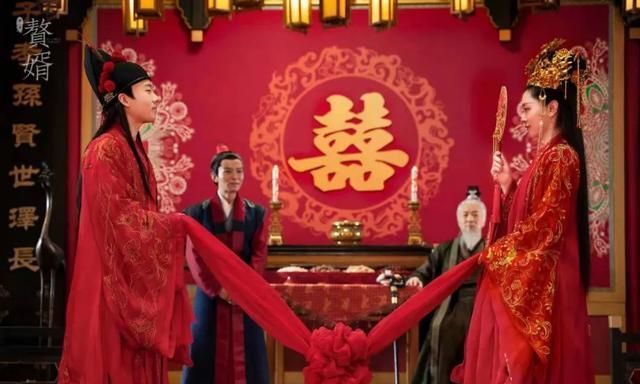 传统观念|孩子出生跟谁姓?传统观念不再被认可,妈妈们有话要说!