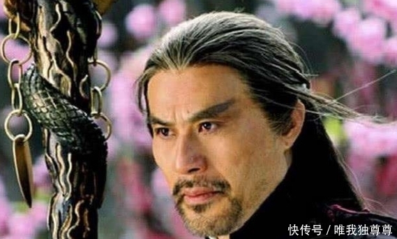 武功|同是丐帮秘传武功,郭靖为何只用降龙而不打狗?黄蓉早已说明原因