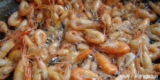 洗净切段|20分钟,不到20块钱,两荤一素,营养美味,天冷晚餐不“将就”!