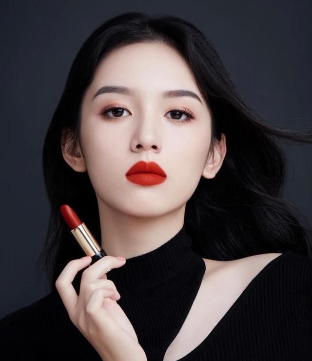 质地 兰蔻最热门的口红色号合集,196和505最显白,888可盐可甜!