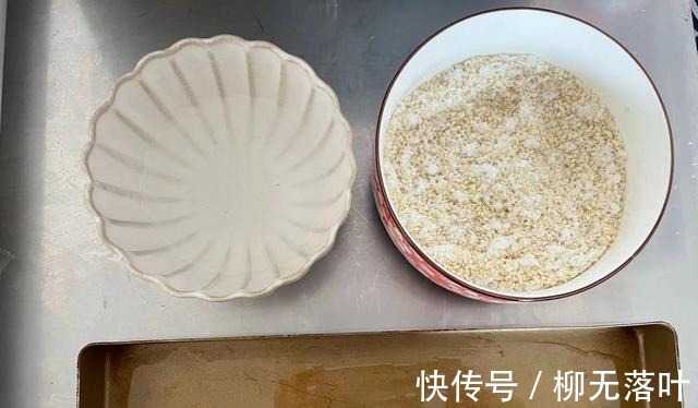 2碗面粉1个鸡蛋,营养美味无添加,孩子超喜欢,比蛋糕好吃多了!