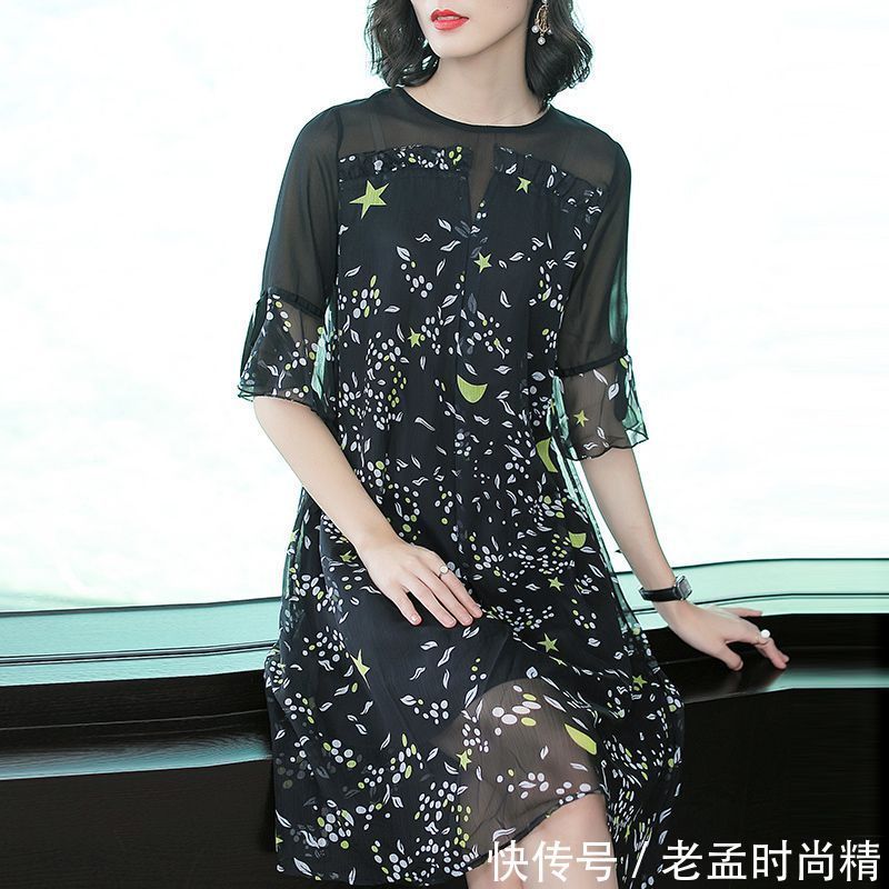 高雅灰 如此漂亮的”高雅灰“高级裙,确实有点贵,但特别受60后爱戴