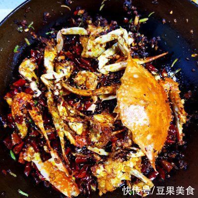 蒜瓣|超赞吮指香辣蟹别再用这么做了，教你新吃法
