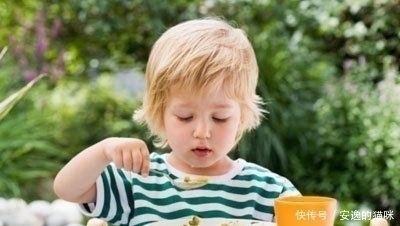 智力障碍|最伤孩子的3大“黑榜早餐”,很多爸妈天天给孩子做,很影响智商