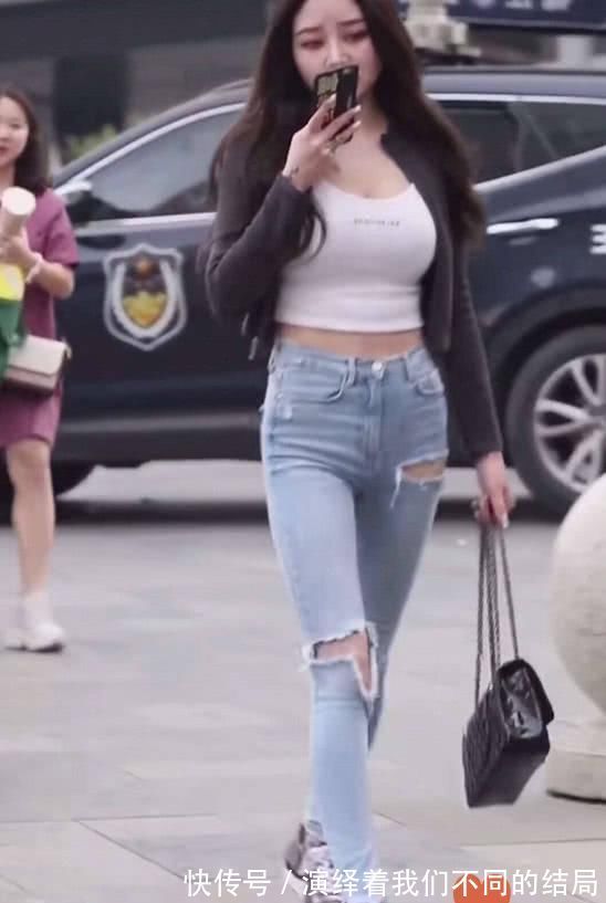 牛崽裤|阔腿裤已经凉凉了,最近流行这款“豆腐裤”