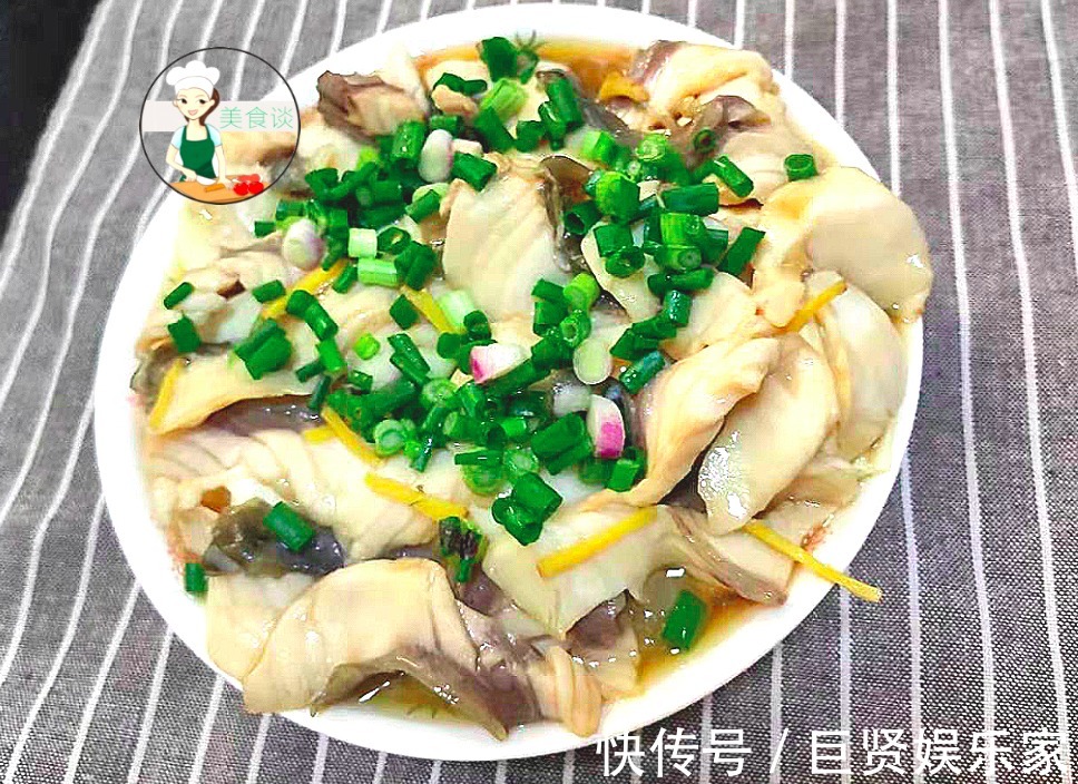 春天|春天最馋此蒸菜，蒸一蒸8分钟搞定，实在太鲜美了，蒸一盘不够吃