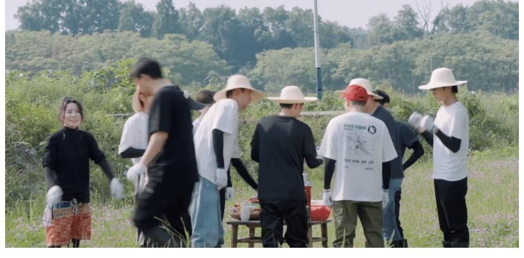 向往的生活|繼楊紫后，《向往5》迎來(lái)了第二位留宿女嘉賓，來(lái)蘑菇屋刷臉成功