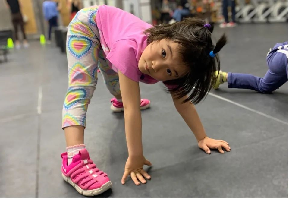 改善|世卫组织对儿童与青少年的身体活动推荐，你家孩子达标了吗？