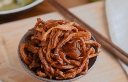 食物|为何全球一半新生''脑梗''在我国,医生劝诫3种食物最好扔掉