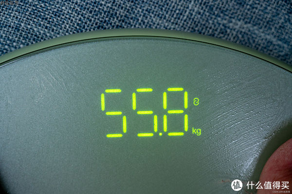 体重秤|智能家居 篇十二：科学健身的小帮手，随时全面了解健康状况，咕咚小魔瘦体脂秤体验