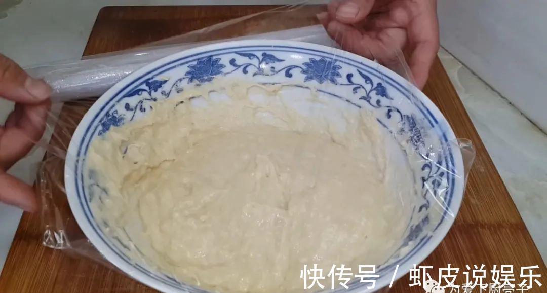 筷子|早餐别炸油条了，教你一种新吃法，锅里一炸，比面包蛋糕蓬松好吃