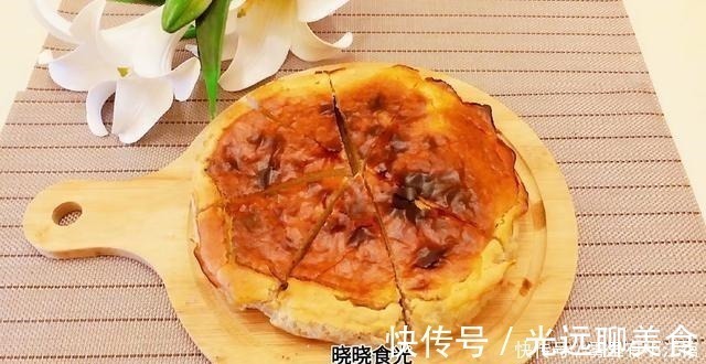 不需打发的蛋糕，搅一搅、烤一烤就有丝绒般的质地和绵密的口感