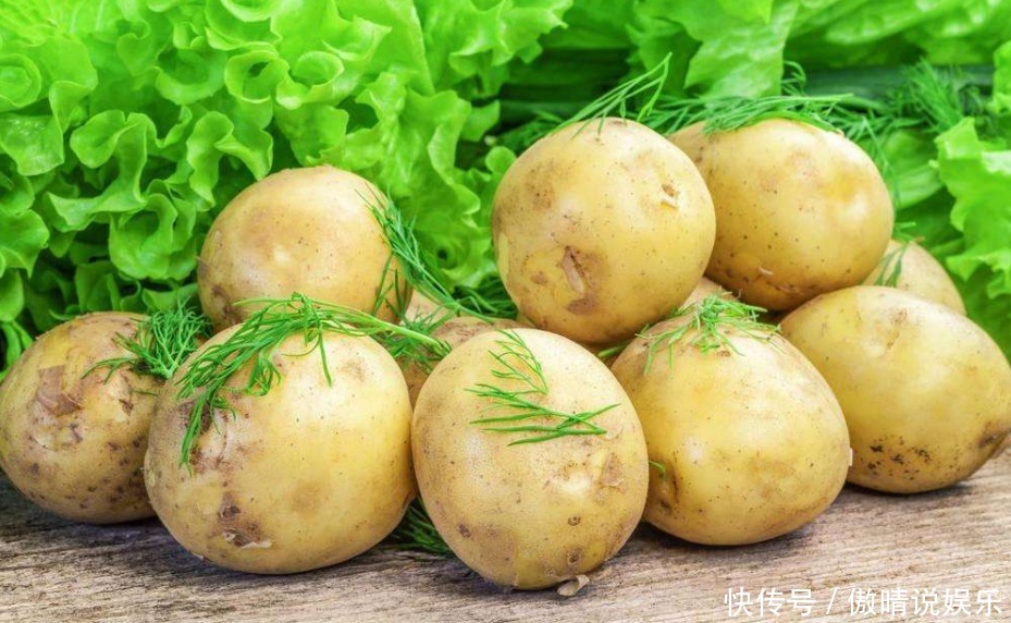 土豆配上它,皱纹没了,气血足了!女人不想手脚冰凉,可以试试!