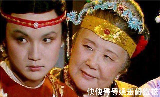 姐妹们#红楼梦:黛玉是个心机深重的人,看她对宝玉做的这件事,就知道了