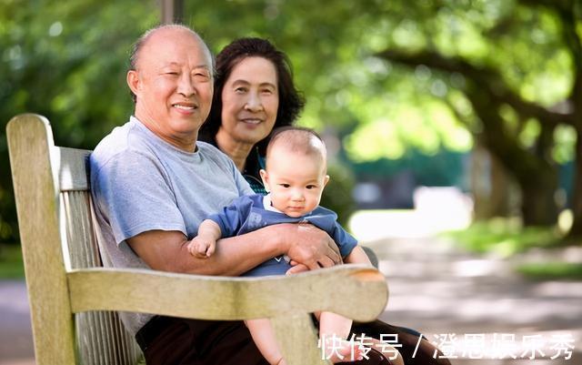 啃老|“新型啃老”正悄然蔓延,很多父母浑然不知,表面尽孝,实则啃老