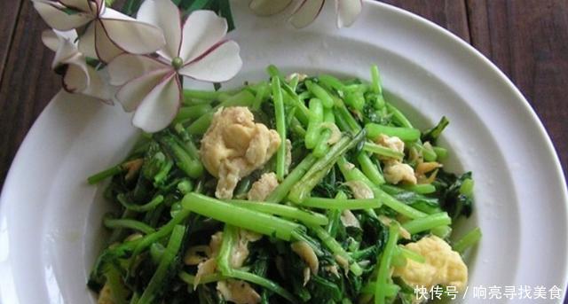 简单|冬天,吃菠菜吃白菜,不如吃它,简单炒一炒,现在吃正当季