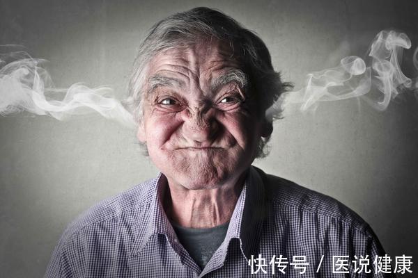 诱发|医生坦言:这4个行为,或是脑梗的“头号帮手”,很多人都忽视了