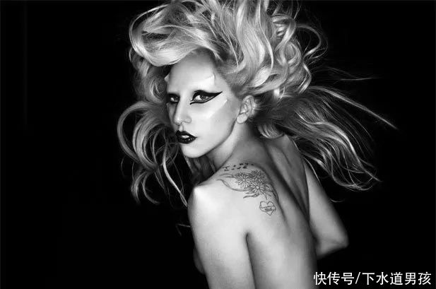 意大利|意大利时尚品牌范思哲VERSACE 跟Lady Gaga 联合发布了联名系列