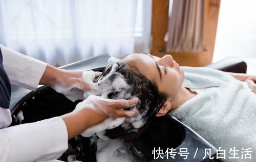 皮脂腺|美丽秀发需要精心护理,还需要补充5种营养素,发质好,更健康