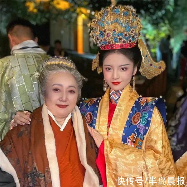  四大名著|用汉服“还原”四大名著美女，00后小姐姐火出圈了