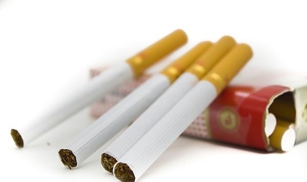 坚持多长时间不吸烟,就算戒烟成功?医生:一半的人都能撑过去