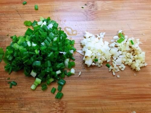 这是一道川式点心，又香又好吃，做法也不难