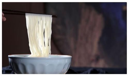 皮肤瘙痒|糖尿病的人身上若2处“发痒”,或是在暗示你:血糖“超标”