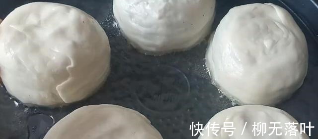 萝卜这样做太好吃了,皮薄馅大,个个鼓大泡,润燥又清肺!
