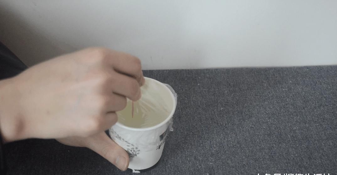 为什么要在家里放瓶花露水, 看完就明白了, 能解决家家户户的烦恼