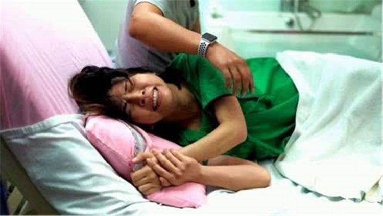 人类|为什么动物生娃都很轻松，人类却很痛苦？建议成年人都看一看