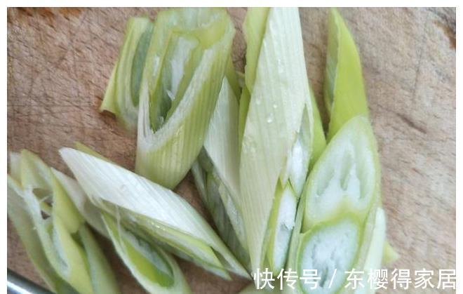 八爪鱼|孩子拿来玩的八爪鱼，我炒来吃了，红烧的很香