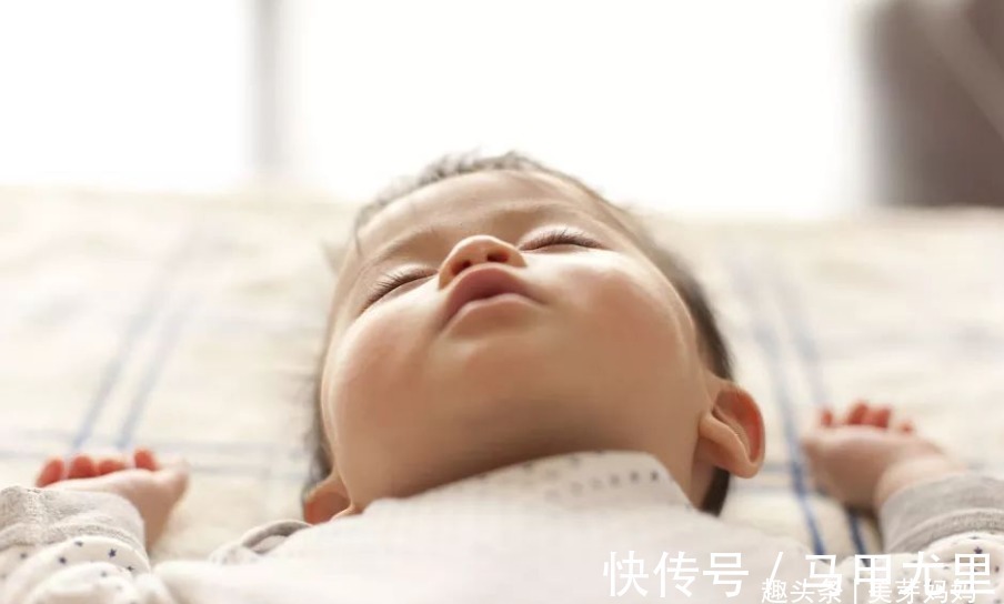 孩子|美国博士:孩子在这个时间点入睡,能促进孩子长高,长大更加聪明