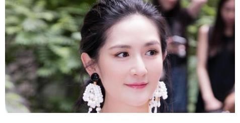 《快乐大本营》没了,何炅还是主持人,谢娜干啥去了?