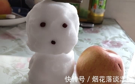 |幽默笑话：昨天半夜下班的时候，忽然一个人拦住了我的去路……