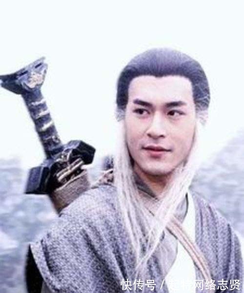 屠龙刀@金庸武侠剧的几个实力兵器排行榜,屠龙刀排第二,第一位是它!