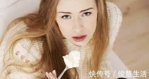 口水|为什么女人喝口水都“发胖”?医生建议:做到这5点,想不瘦都难