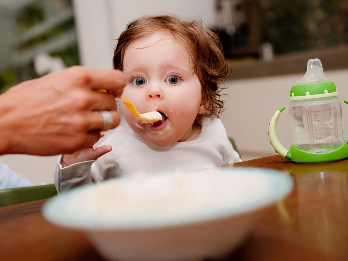 回归|孩子出现这些反应，是积食的“底牌”，做好四点，让脾胃回归健康