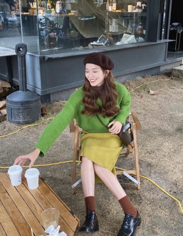 太值得借鉴了，4组配色，显高级“近似配色法”，一学就会