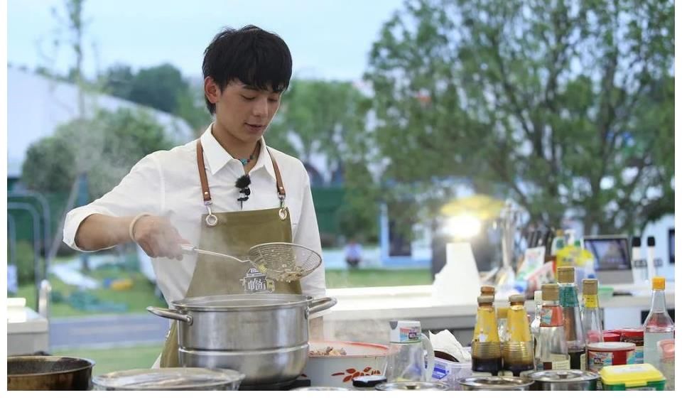 爆款|没厨子的《中餐厅第五季》能再次成为爆款吗？