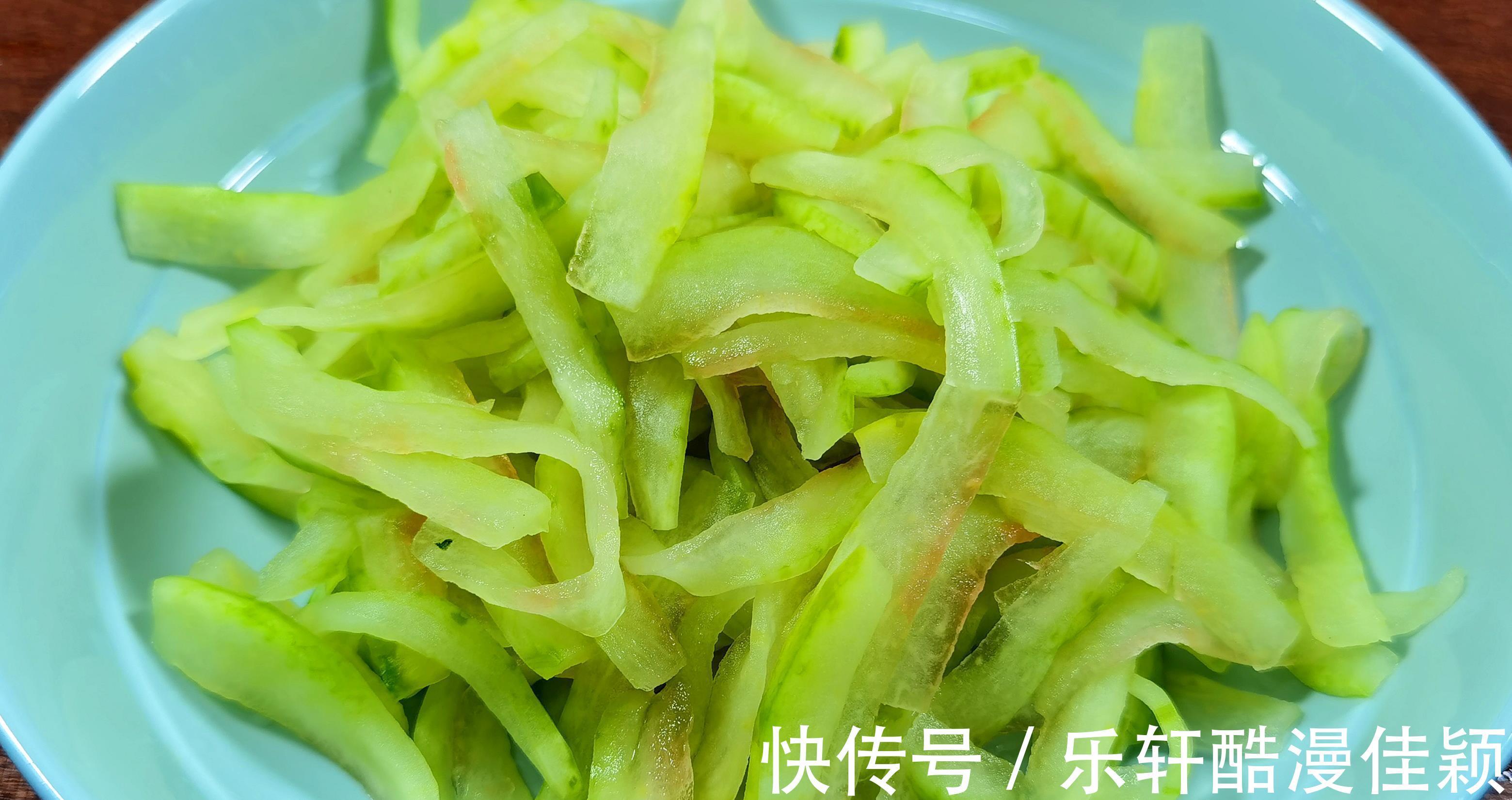 消暑|夏季吃黄瓜苦瓜不如吃它，营养极高，经常上火多吃点，消暑又开胃