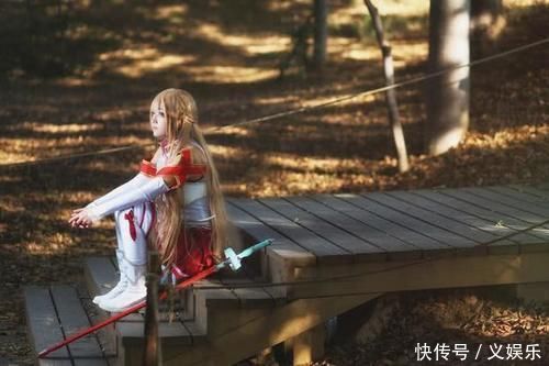 coser|战斗系美女如何Cosplay最强后宫漫coser大赏，你爱了吗