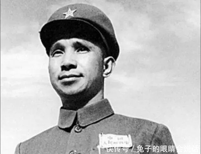 十位开国大将中,他排名第二,跟粟裕是天生的