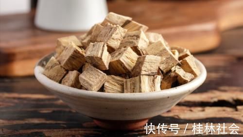 女性朋友|为什么有些女人绝经了，却一点也不显老？说实话，逃不过4个原因