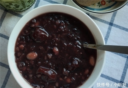 红枣和它煮，是穷人的“造血库”，补血又暖宫，上班族也能做！