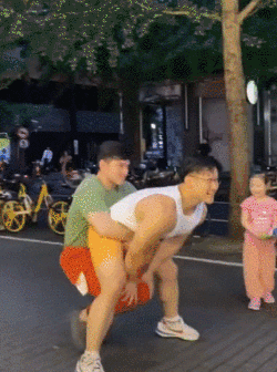 |史上最毒的10张搞笑gif动图太搞笑段子,不收藏就找不到了